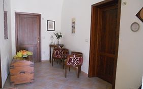 B&B Macrina